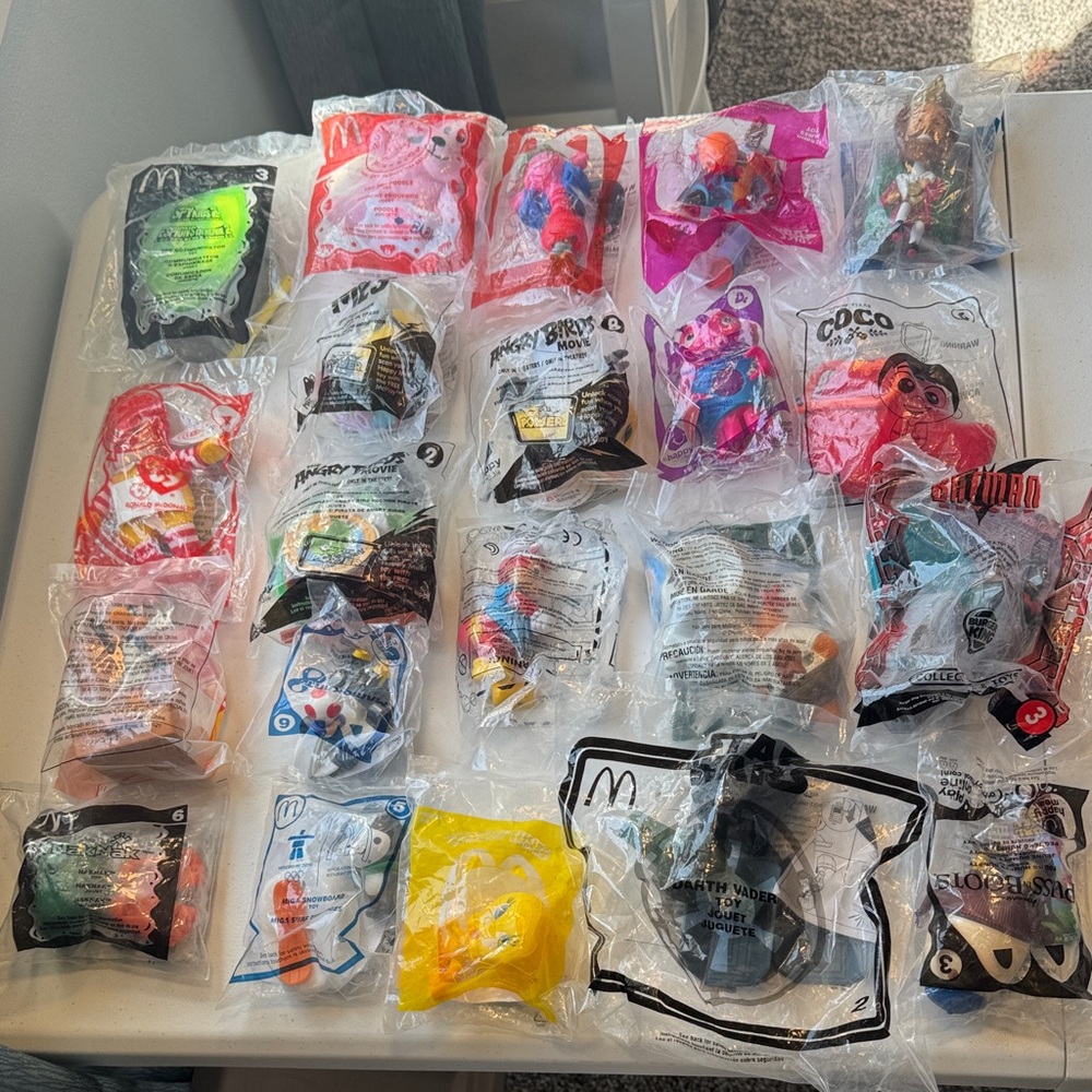 Fast Food Toys Lot - 21 total